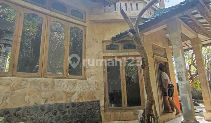 Villa Dengan 3 Kamar Tidur Dijual, di Denpasar Selatan 1