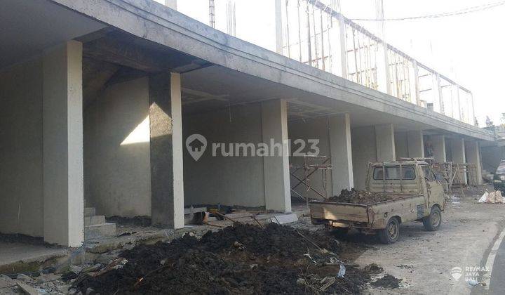 Toko baru dibangun 1 lantai Disewakan, di Batubolong Canggu 1