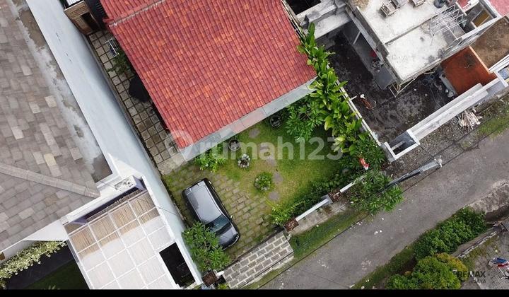 2 Ares of Land with 1-Story Joglo Bonus for Sale, in Renon, Denpasar Area