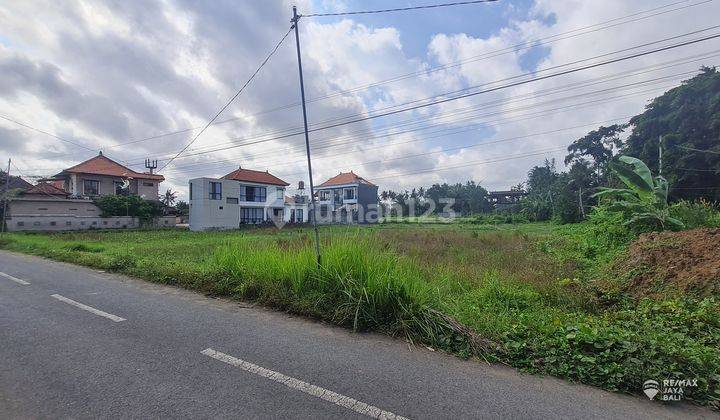 Tanah 12 Are Dijual Lokasi Strategis, Area Kemenuh 1