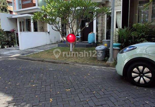 Rumah Cantik 2 Lantai Dijual, Area Denpasar Barat 1