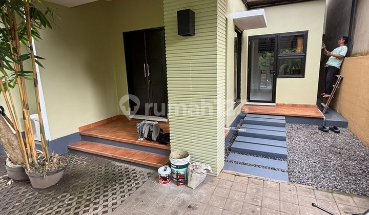 Rumah Cantik Full Furnished Disewakan, di Area Bali Arum Jimbaran