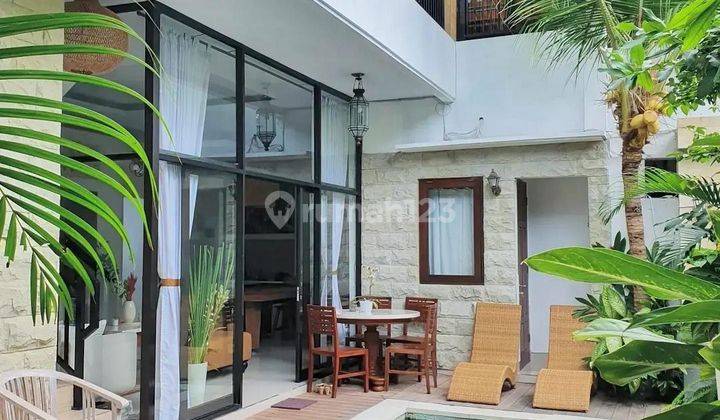 Villa Cantik Dan Bagus Dijual, Area Semer Kerobokan 1