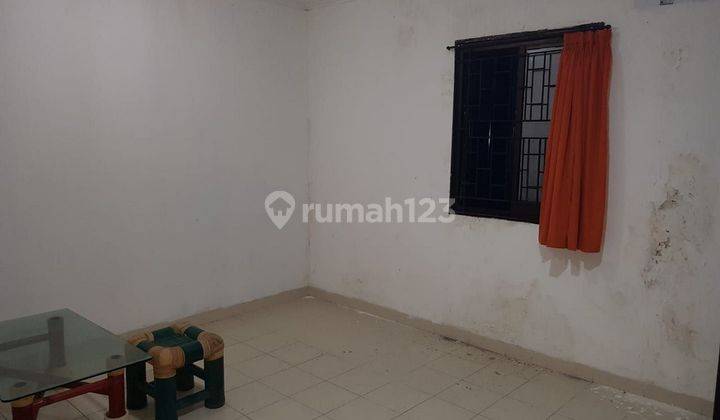 Rumah Bagus 2 Lantai Disewakan Area Sunset Road, Kuta 3