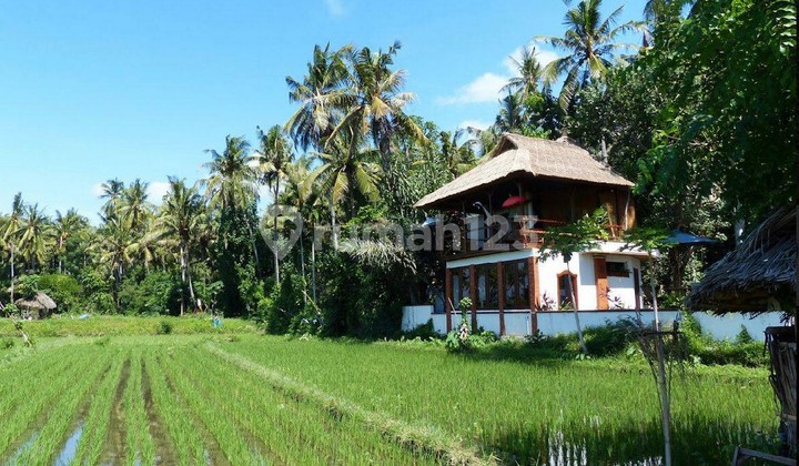 Magnificently Designed Villa For Sale In Candidasa, Karangasem 2