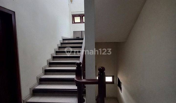 Ruko Bagus 3 Lantai Lokasi Pemecutan Kaja, Denpasar 4
