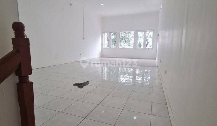 Ruko Bagus Siap Pakai Usaha di Seminyak, Kuta Badung 7