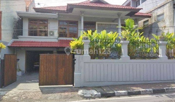Rumah 2 Lantai Disewakan Area Dangin Puri, Denpasar 1