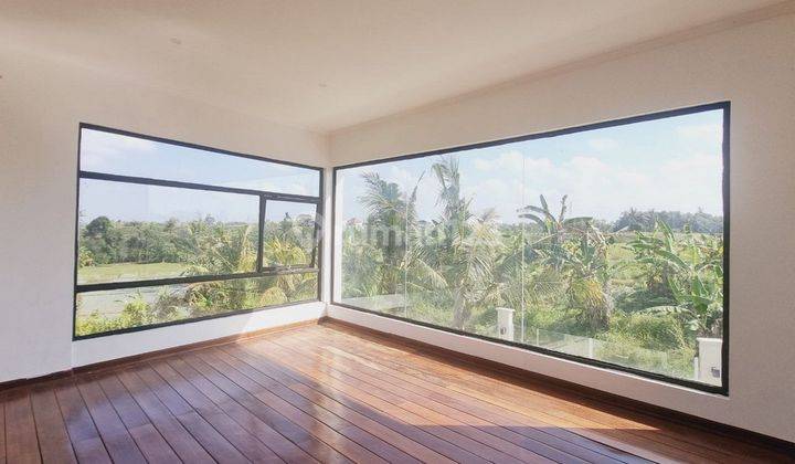 Villa Bangunan Luas Dan Terawat di Kediri, Tabanan 2