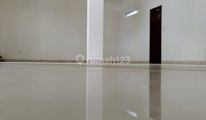 Ruko Bangunan 1 Lantai Disewakan Area Kerobokan, Kuta  2