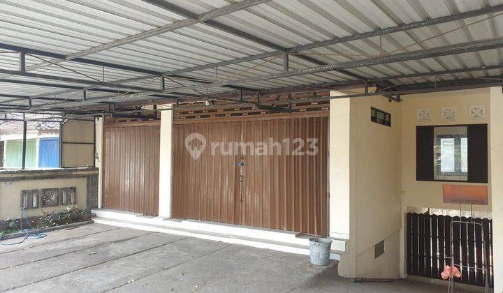Ruko Disewakan Dengan Halaman Luas, Area Denpasar Utara 1
