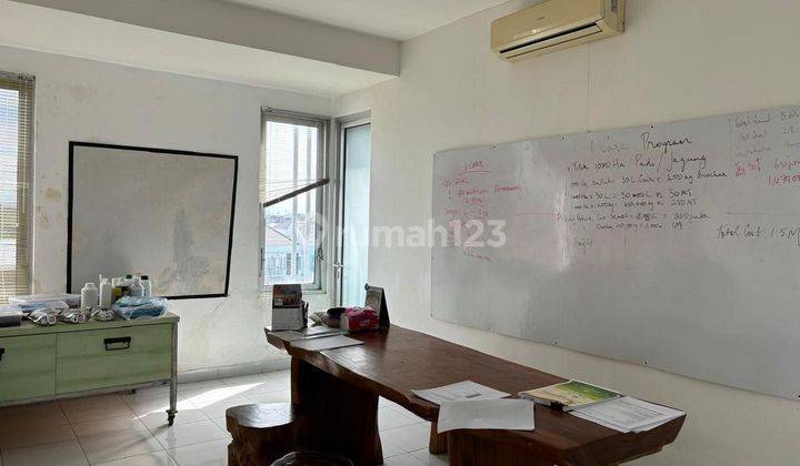 Gedung Dan Kantor Bagus Dijual, Area Denpasar Barat 1