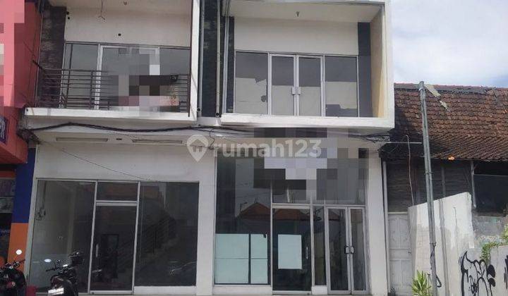 3 Floor Shophouse in Strategic and Good Location for sale, Seminyak Area 1