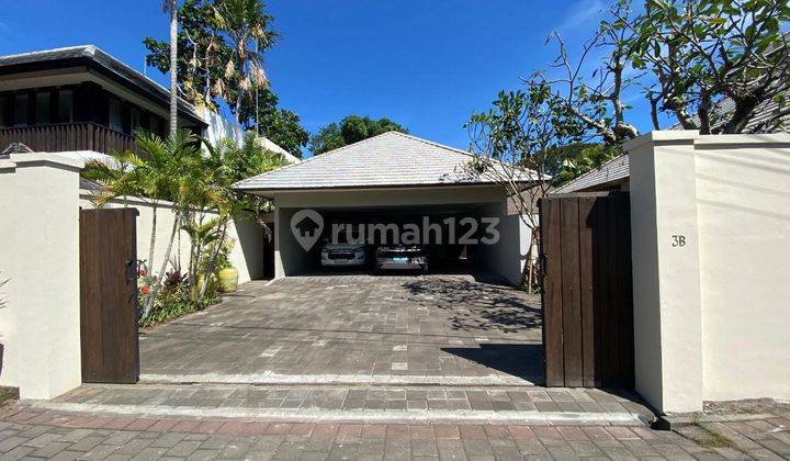 Villa Mewah Dan Besar Dijual, Area Sanur 2