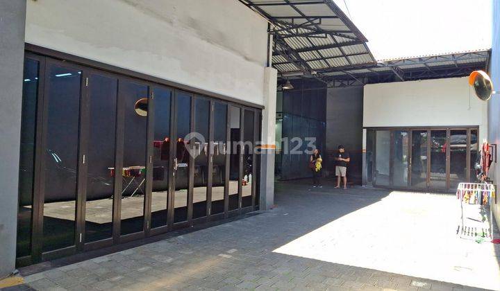 Tempat Usaha Rapi Dan Modern Disewakan, Area Renon 2