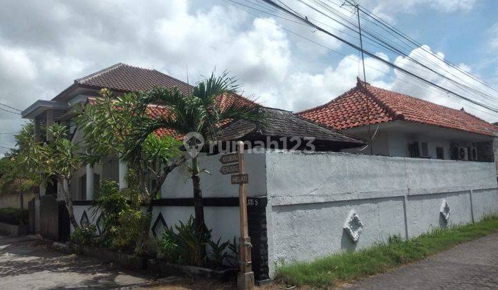 Villa 1 Lantai Dekat Dengan Berbagai Fasum Dijual, area Jimbaran 2