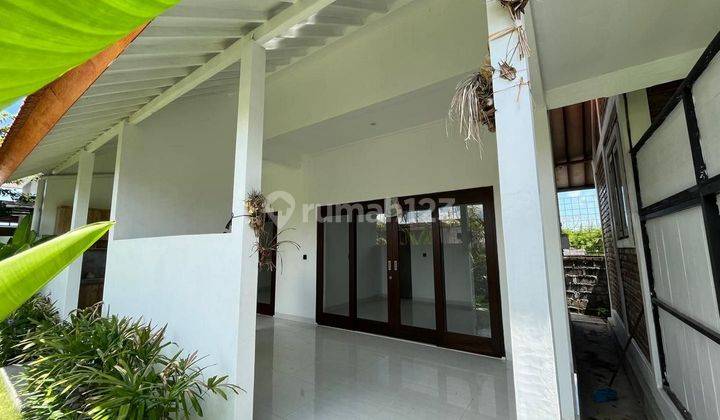 Rumah Baru 1 Lantai dengan Furniture Disewakan, area Tabanan 1