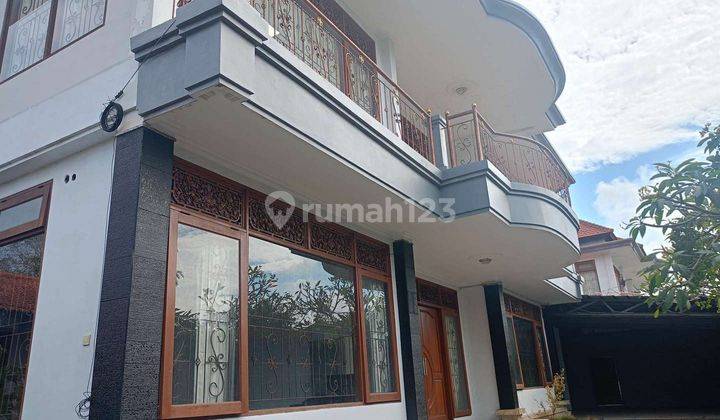 2-storey house with 7 rooms for rent, South Denpasar area 1