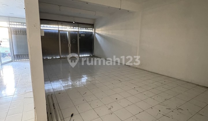 Good Shop House for Rent, Super Strategic Location, Buluh Indah Denpasar area Good Shop House for Rent, Super Strategic Location, Buluh Indah Denpasar area