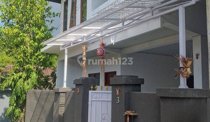 Rumah Minimalis 2 Lantai Disewakan, Area Kerobokan 1