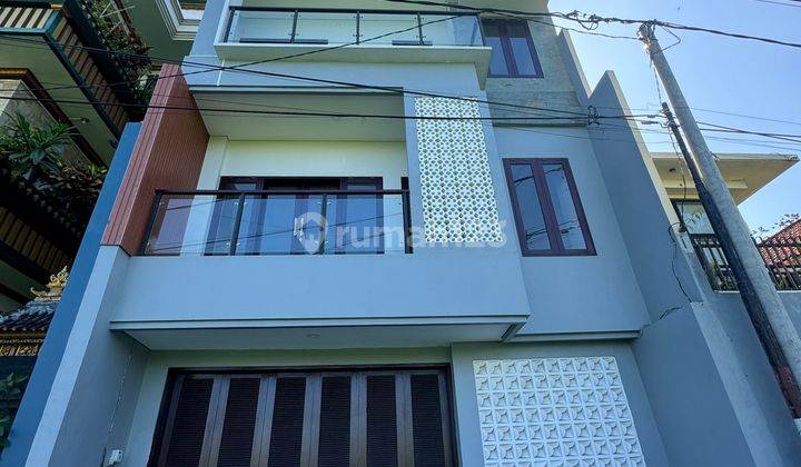 Beautiful 4 Floor House for Sale, South Denpasar area 1