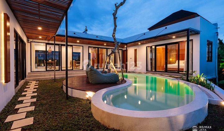 Villa 3 Bedrooms Full Furnished Disewakan, di Kedungu 1