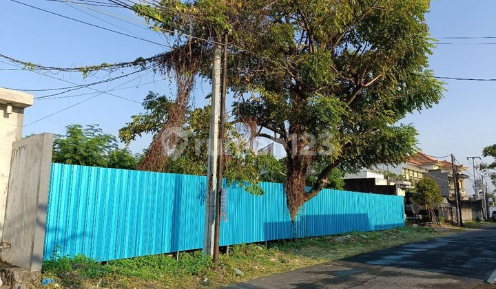 Tanah 14,4 Are Dekat Gourmet Cafe Dijual, di Seminyak, Kuta Area