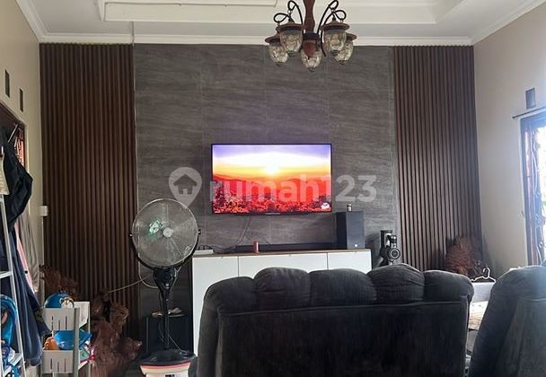 Rumah 2 Lantai dengan View Sawah Dijual, di Dalung Area 2