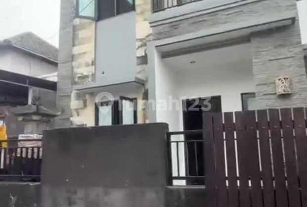 Luxury and Spacious House for Rent, in Central Gatsu, Denpasar Area