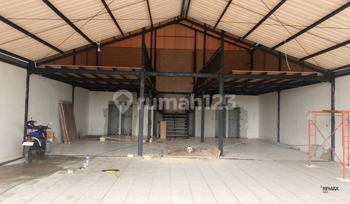 New 2-Story Building, Good Location for Rent, West Denpasar Area New 2-Story Building, Good Location for Rent, West Denpasar Area