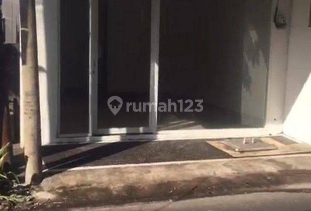 Ruang usaha 1 Lantai Di Pinggir Jalan Utama Disewakan, di Canggu 1