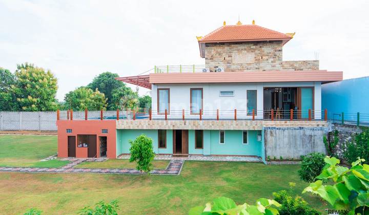 Tanah Bonus Villa Mansion dengan View GWK Dijual, Benoa Area