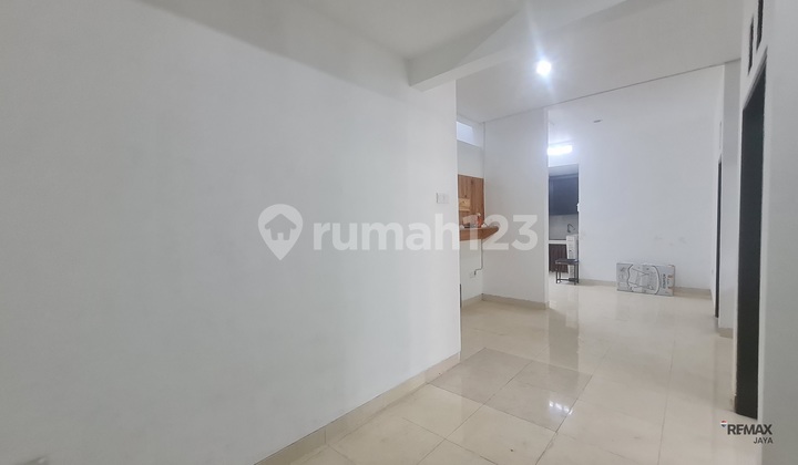 Rumah Cantik dan Strategis Disewakan, di Renon, Denpasar Area 2