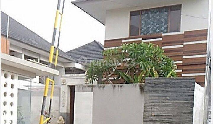 Villa Dengan One Gate System Dijual, Area Jimbaran 1