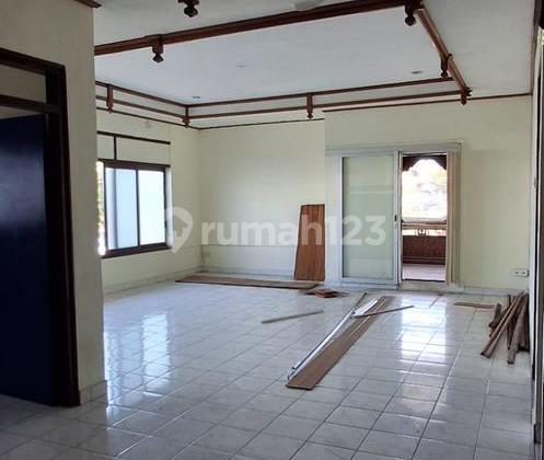 2-Story Building Suitable for Office Space for Rent, Sanur Area