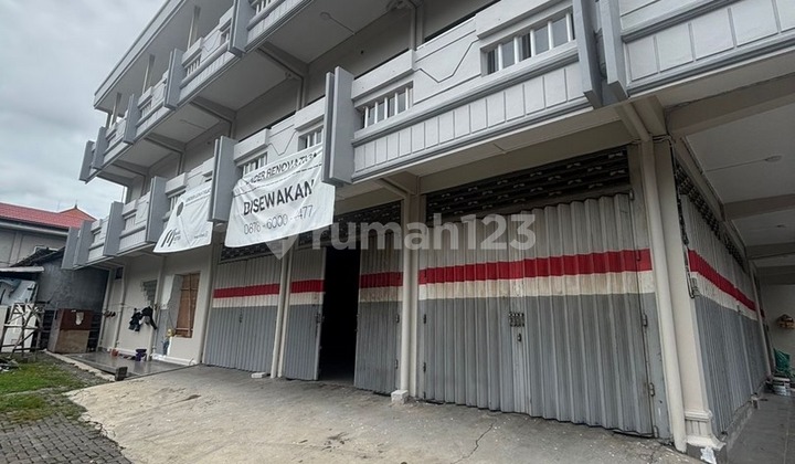 Ruko 3 Lantai Akses Fasilitas Umum Disewakan, di Denpasar Utara Area