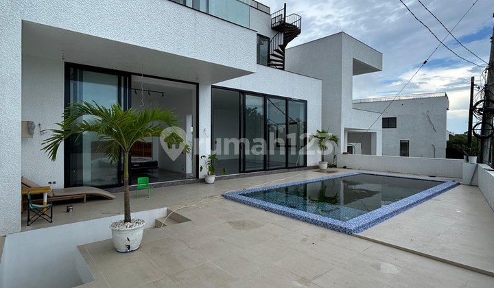 Villa Mewah dengan View Laut yang Cantik Dijual, Kuta Selatan area Villa Mewah dengan View Laut yang Cantik Dijual, Kuta Selatan area