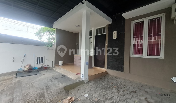 Modern Comfortable and Quiet House for Sale, in South Denpasar Area 2