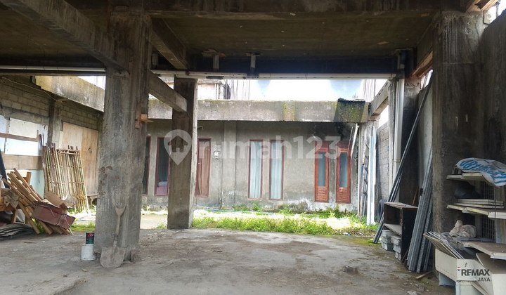 Tanah 2 Are Bonus Bangunan Dekat Airport Disewakan, di Kuta Area