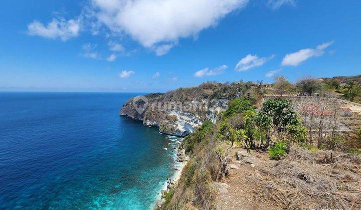 Tanah Tebing Dekat Diamond Beach, Nusa Penida 2