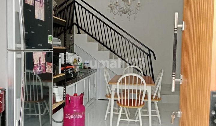 Rumah Minimalis Modern 2 Lantai Dijual, di Denpasar Selatan Area