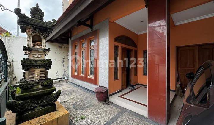 Rumah Gaya Tradisional Dijual, di Kebo Iwa, Denpasar Barat Area 2