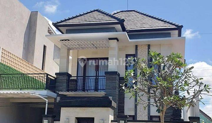 Villa Dengan Pool Dan Furnished Disewakan, Area Kuta Selatan 1