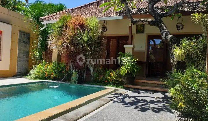 Villa Furnished Bagus Lokasi Strategis Disewakan, Area Sanur  1