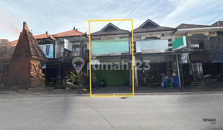 Ruko 2 Lantai Lokasi Premium Disewakan, di Pererenan Badung Area