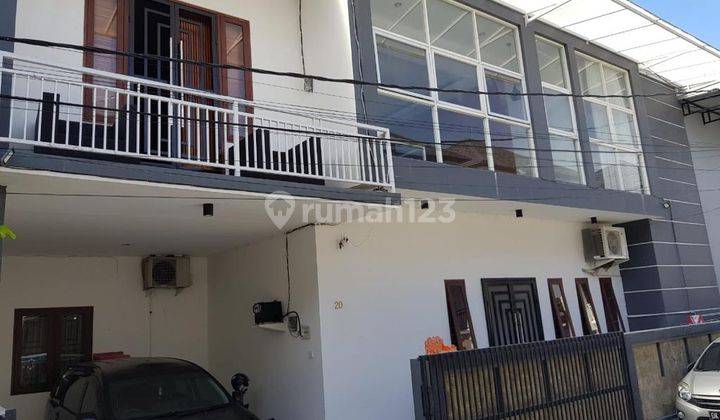 Rumah 3 Kamar Tidur Full Furnished Disewakan, Area Denpasar Barat 1