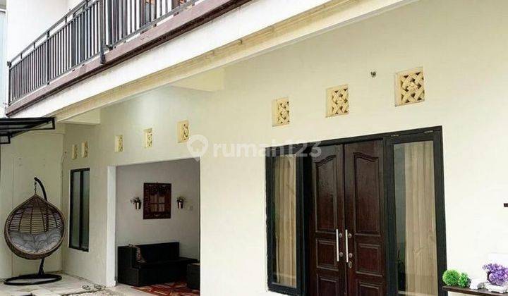 Villa Full Furnished 2 Lantai Disewakan, Area Denpasar Barat 1