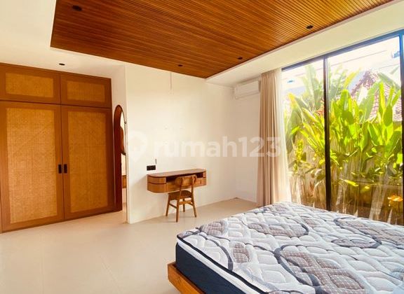 Elegant Modern Villa With Private Pool In Seseh Elegant Modern Villa With Private Pool In Seseh