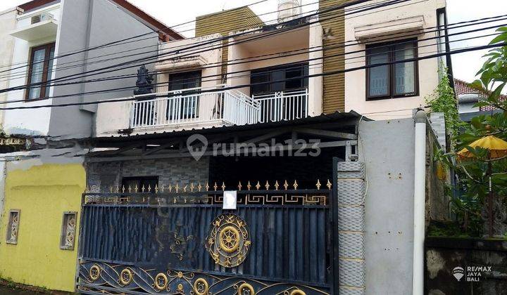 Rumah 2 Lantai Full Furnished Disewakan, area Renon 1