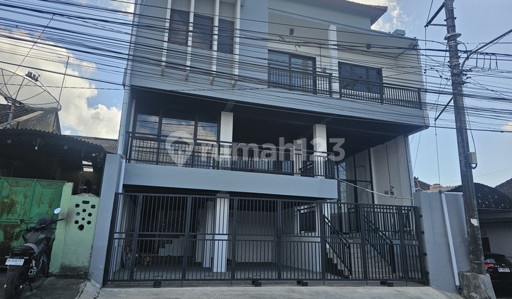 Ruko Strategis 3 lantai disewakan, Denpasar Barat area